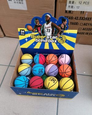 Kangurek piłka kauczukowa wzór koszykówka 3 cm 6777358