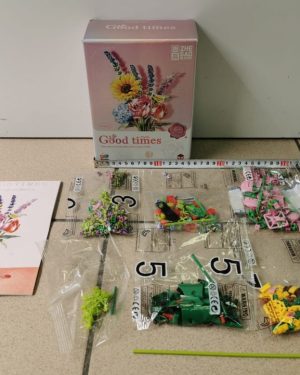 KLOCKI  KWIATY GOOD TIMES 6782060