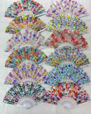 WACHLARZ SATYNOWY Z TWORZYWA ELEGANCKI NA LATO 6784026