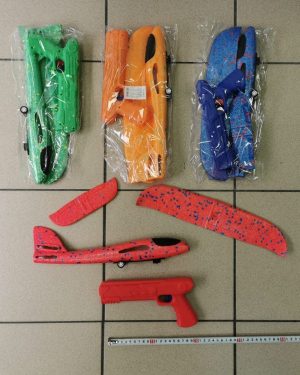 Pistolet z samolotem duży 6786619