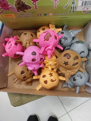 ZABAWKA SQUEEZE 6787282