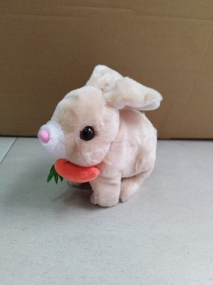 MASKOTKA CHODZĄCE KROLIK Z DŻWIEKIEM 6791696