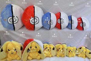 MASKOTKI PLUSZAK 2W1 POKEMON 30CM 6791806