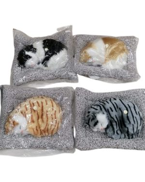 MASKOTKA Śpiący KOT na poduszce 6791995