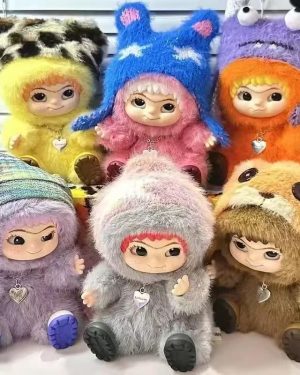 Wakuku Fuzzy Trendy Fun Party Blind Box Cute Wakuku Action Figure Mystery Box Cute Doll Bag Pendant Doll Surprise Gift 6792654
