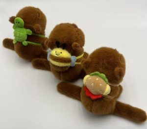 KAPIBARA NA RĘKĘ MASKOTKA ZWIERZĄTKO PLUSZAK 6792672