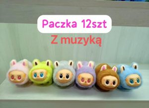 MASKOTKA LABUBU NA RĘKĘ Z MUZYKA 6792803