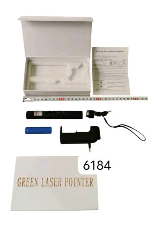 Laser na baterie do ładowania 6794942