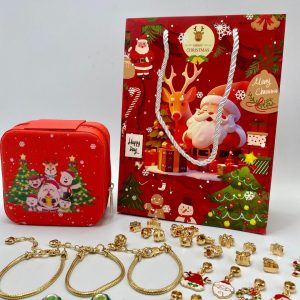 ZESTAW DO ROBIENIA BRANSOLETEK CHARMS ZAWIESZKI MIKOŁAJ ŚWIĄTECZNY 8558806