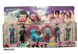 ZESTAW FIGURKI K POP MODEL 8558854