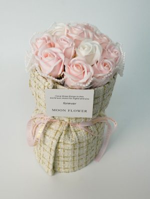 BUKIET ZAPACHOWYCH RÓŻA  WALENTYNKI 4578358