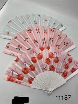 WACHLARZ SATYNOWY Z TWORZYWA ELEGANCKI NA LATO 5233770