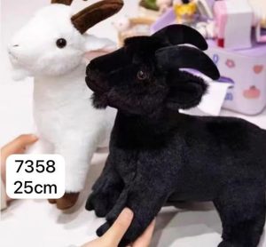Maskotka koza 25 cm 7471373