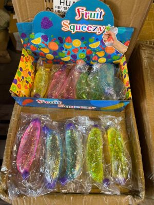 GNIOTEK SQUISHY 8095935