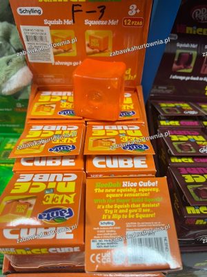 GNIOTEK SQUISHY 2588042